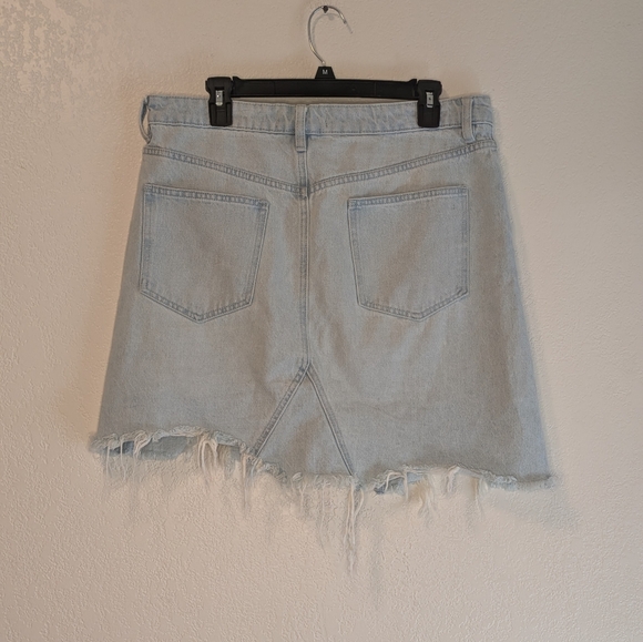We The Free Going Rogue Denim Tidal Wave Mini Skirt - Picture 6 of 10